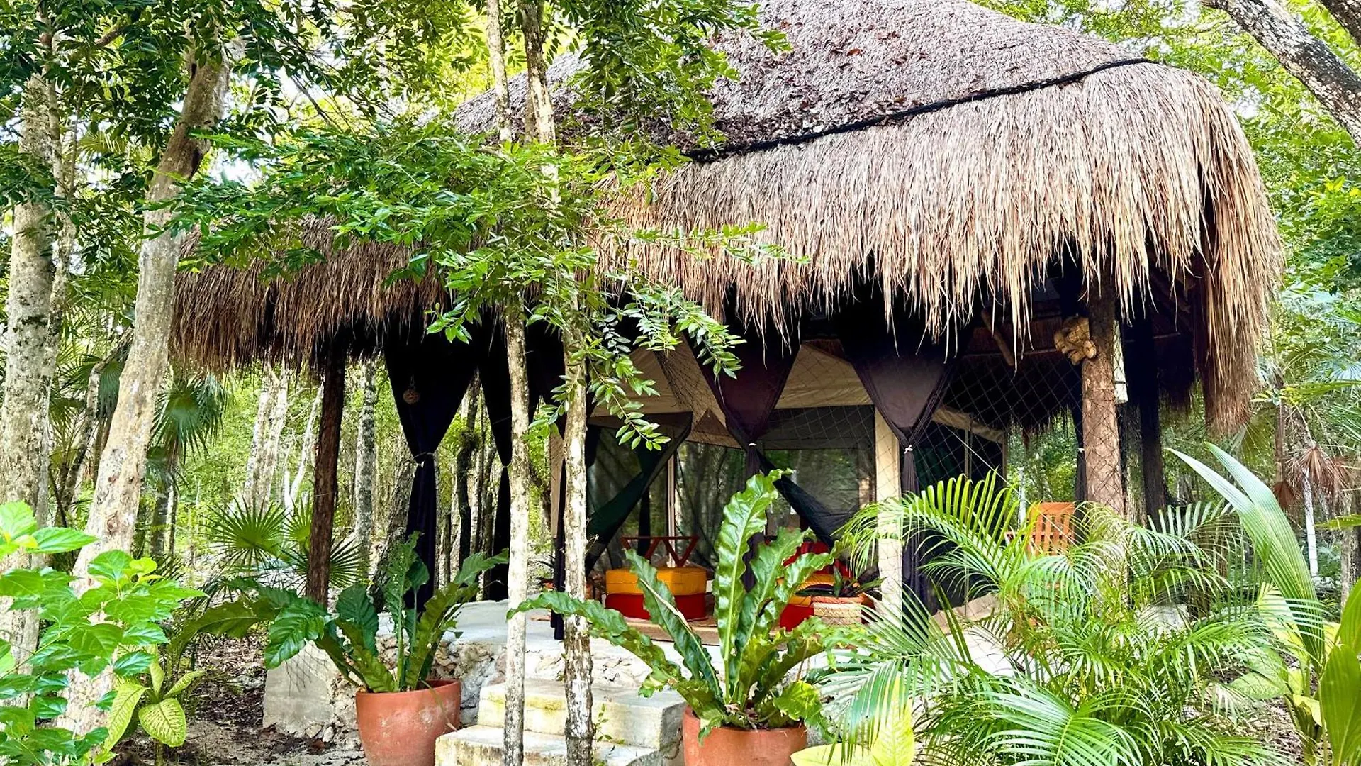 Campingplatz Hotel Glamping Bunga Lotus Tulum Mexiko